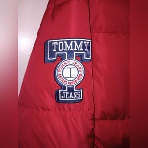 Tommy Jeans X Chicago bulls Puffer Jacket.